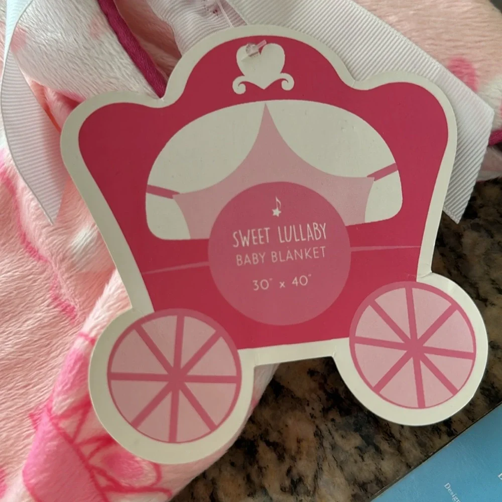 NWT 3 Pink Baby Girl Newborn Blanket Gift Set